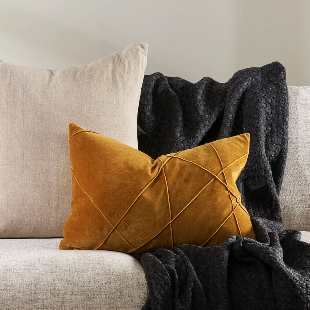 Alba Ollo Cushion Tofee