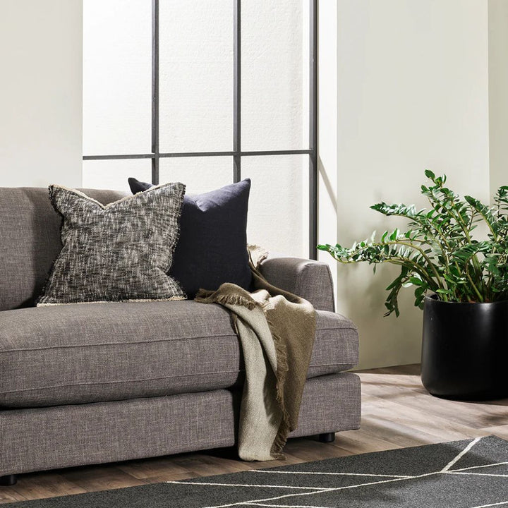 Arezzo Cushion Black