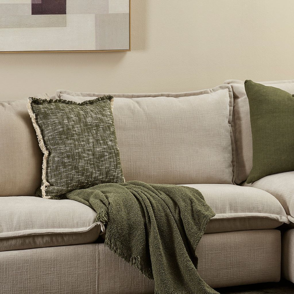 Arezzo Cushion Olive