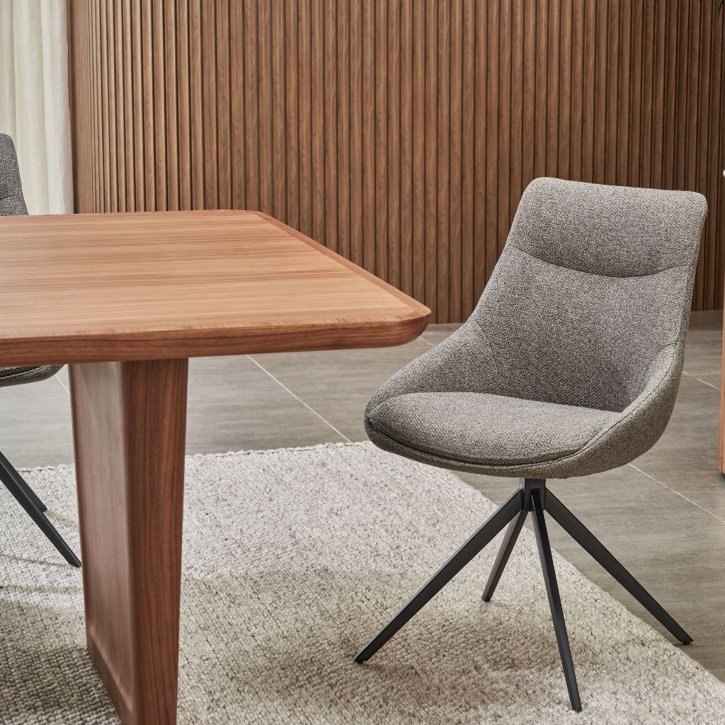 Melbourne Holland Dining Table