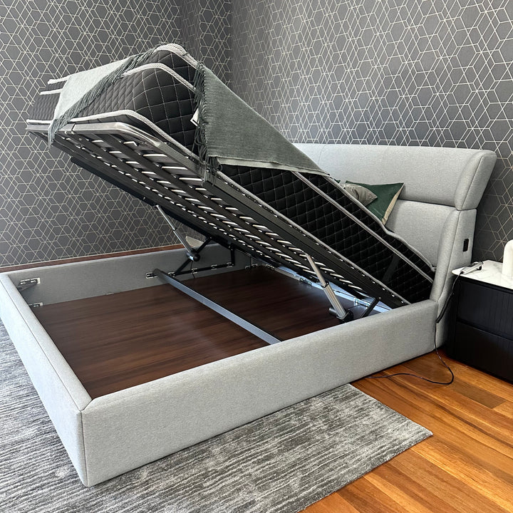 Windsor King Bed Clearance
