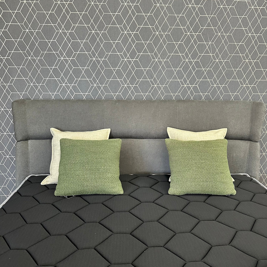 Windsor King Bed Clearance