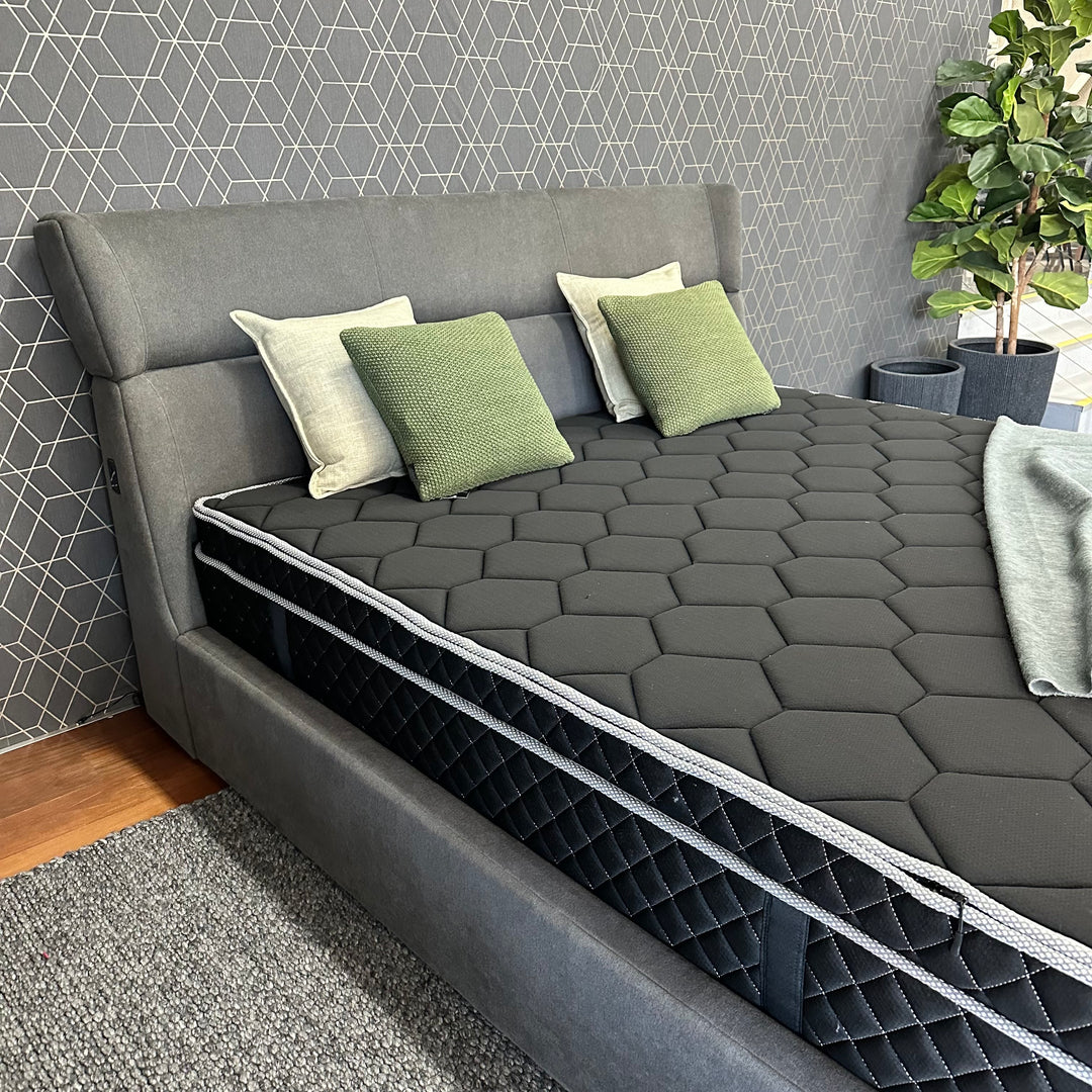 Windsor King Bed Clearance