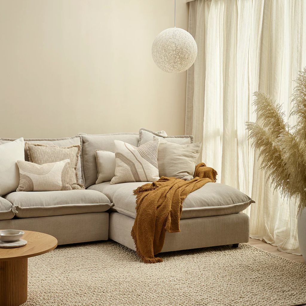 Amber Cushion Ivory