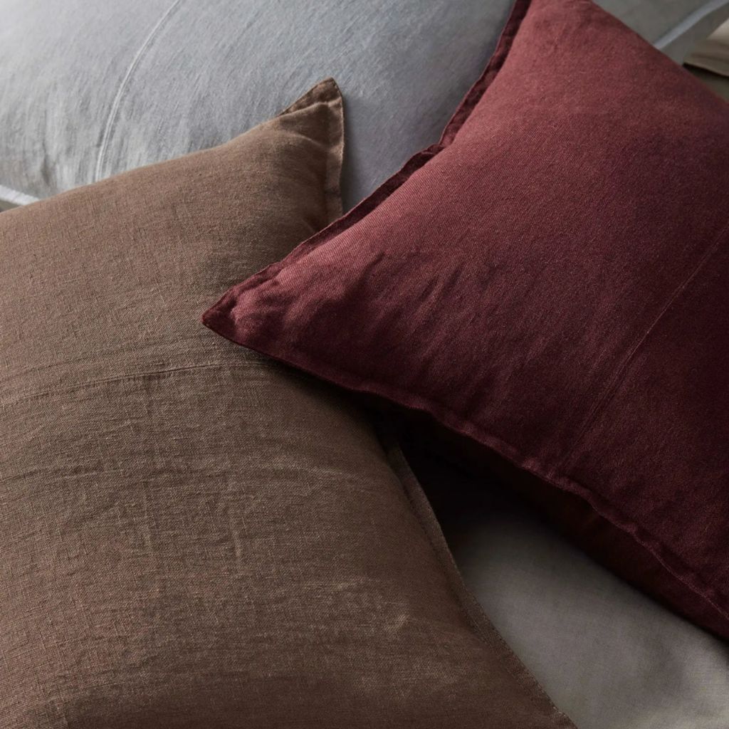 Como Cushion Garnet