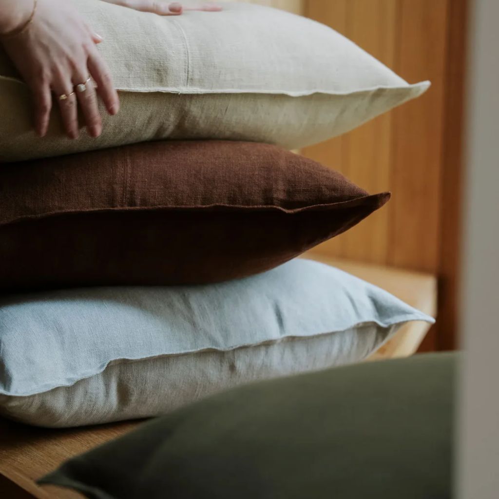 Como Cushion Haze