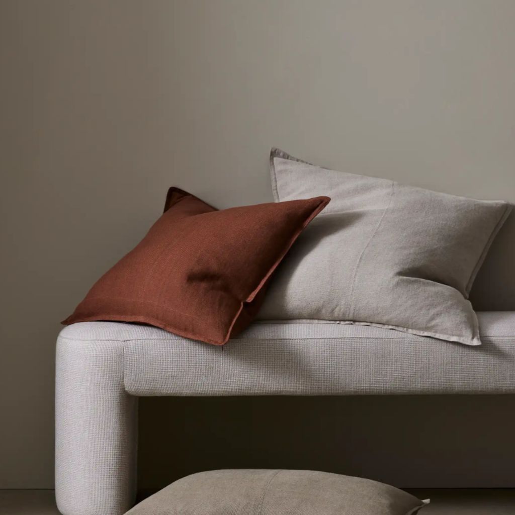 Como Cushion Rosewood