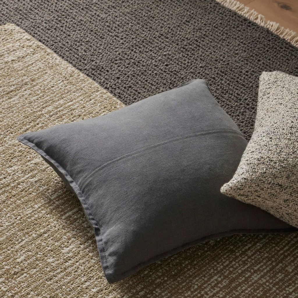Como Cushion Steel