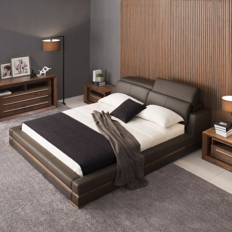 Dallas Bed shown in LA-135 genuine leather
