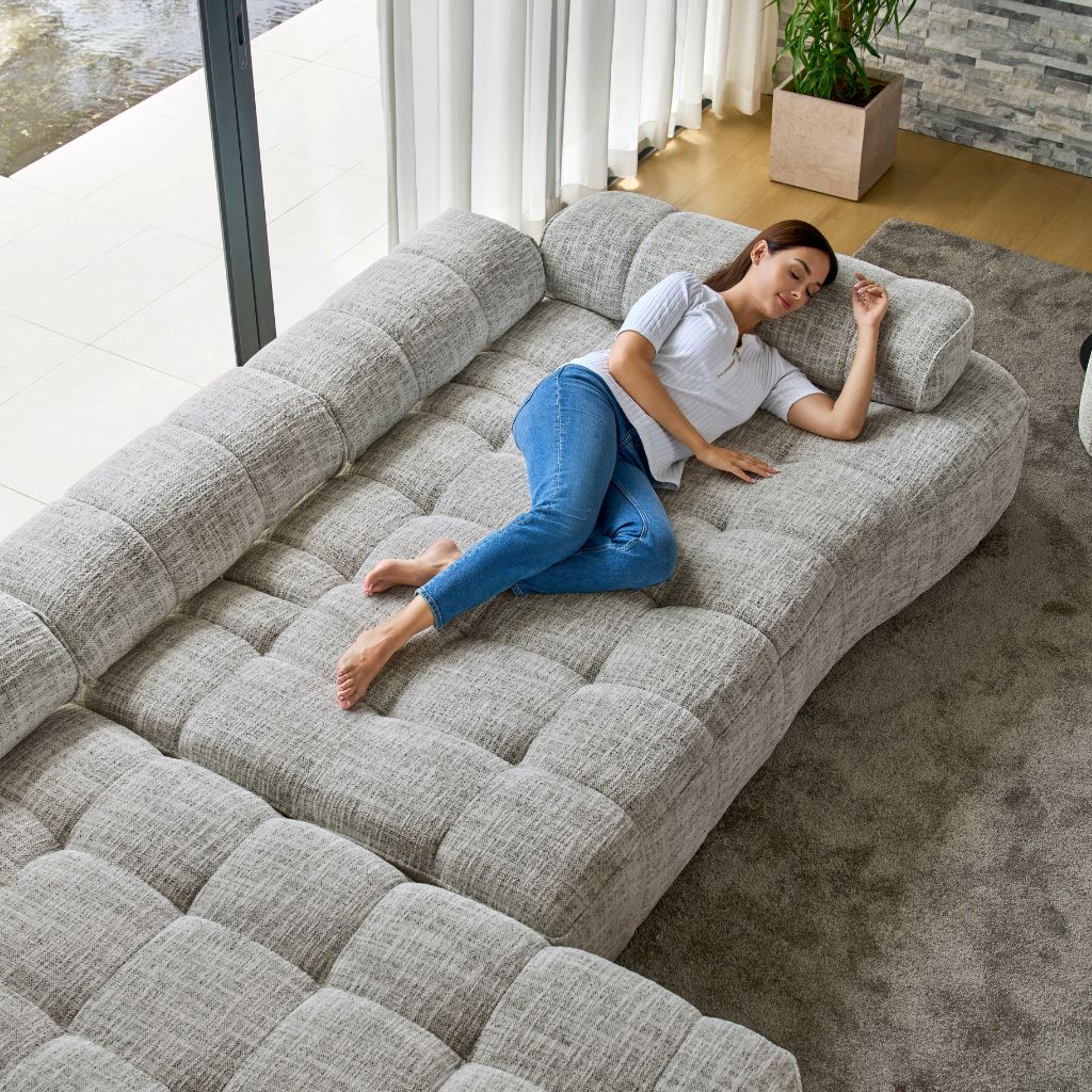 Embrace Chaise Sofa