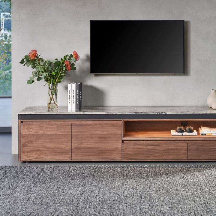 Ezra Tv Unit