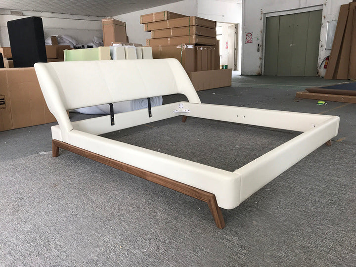 GC1713 Luxury Villa Up-holstered Bed