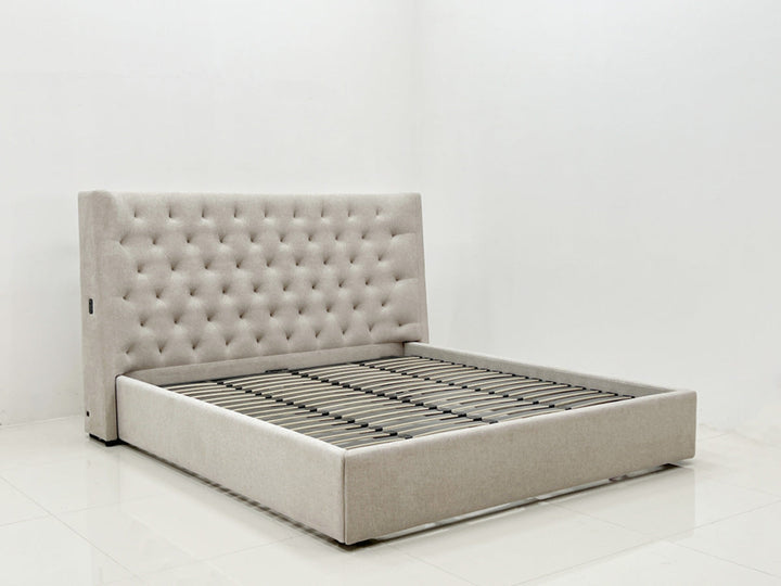 GC1726 Good Price Tufted Up-holstered Bed