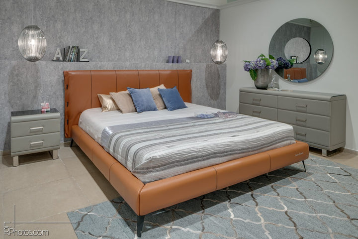GC1727 Factory Price Villa Up-holstered Bed