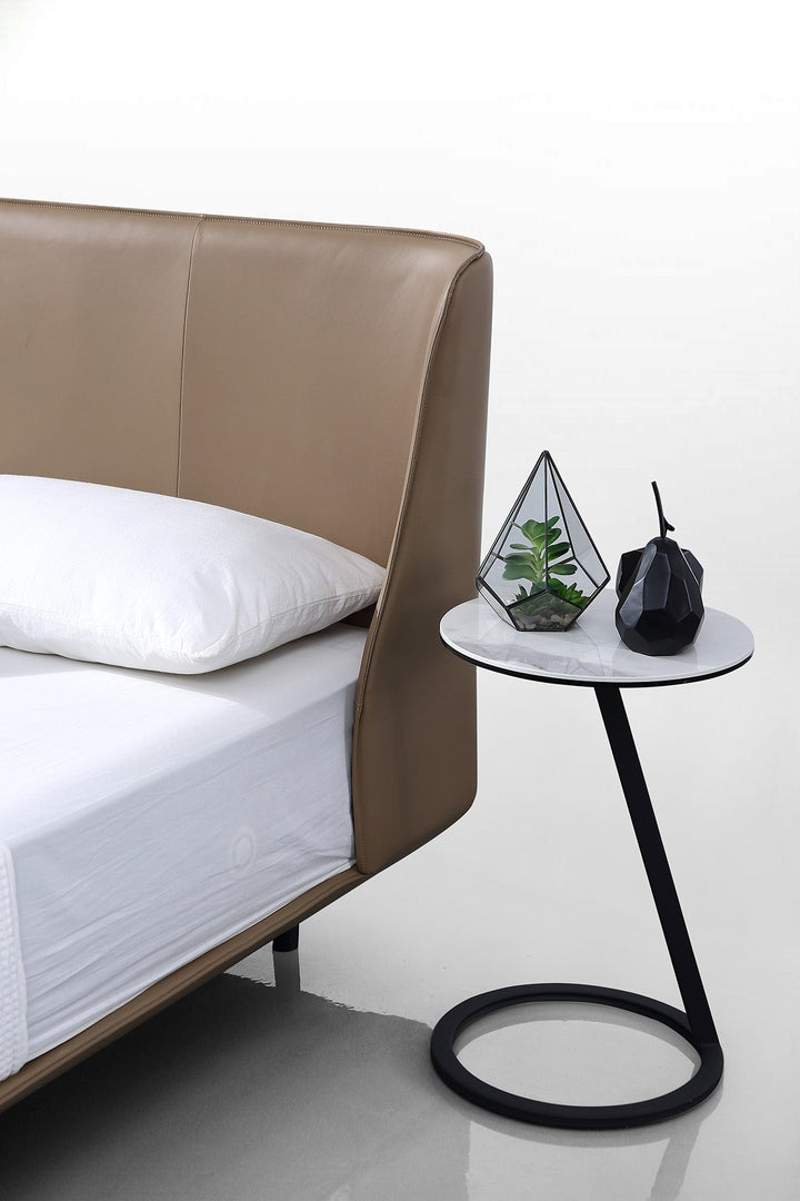 GC1733 Comfortable Luxury Queen Bed