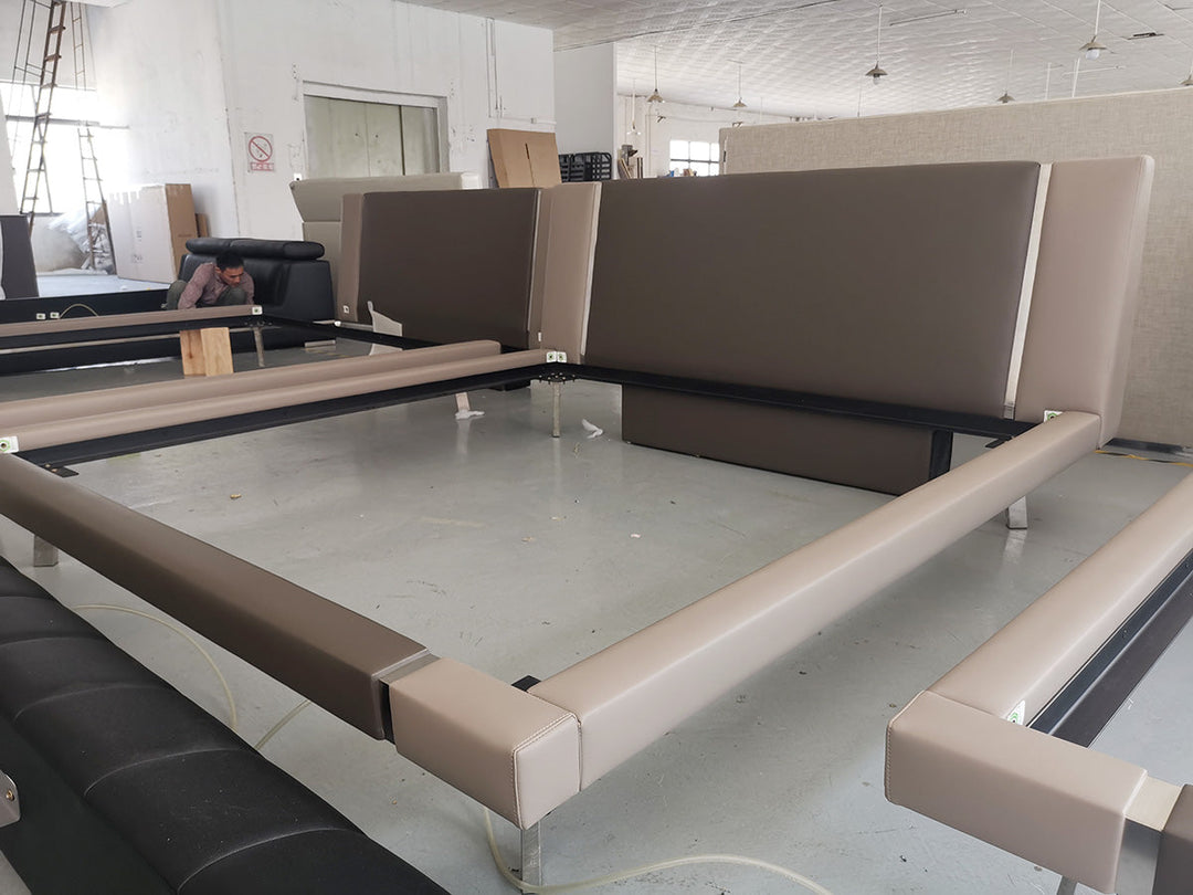 GC1805 Modern Luxury High-end Quality Bed