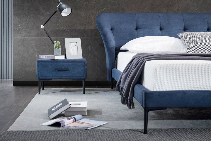 GC1818 Italian Soft Up-holstered King Bed
