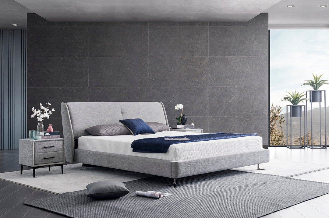 GC1820 Elegant Comfortable Upholstered Bed