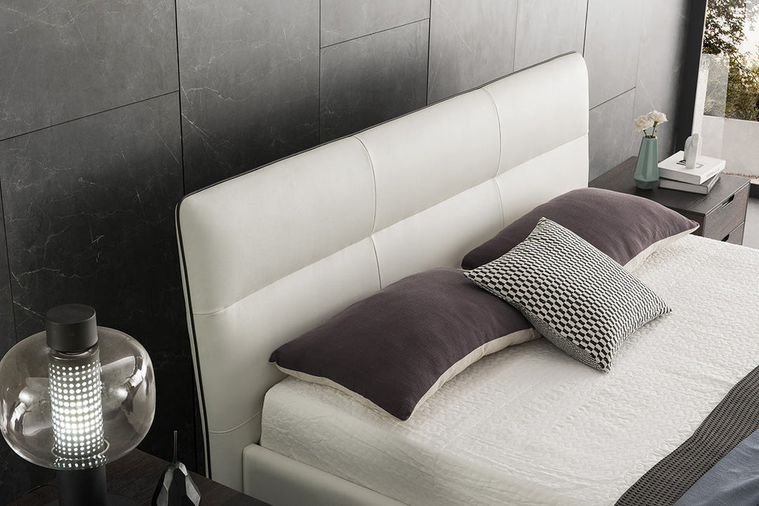 GC2030 Modern Minimalist Upholstered Bed
