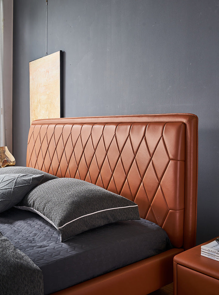 GC2103 Luxury Leather Upholstered Bed