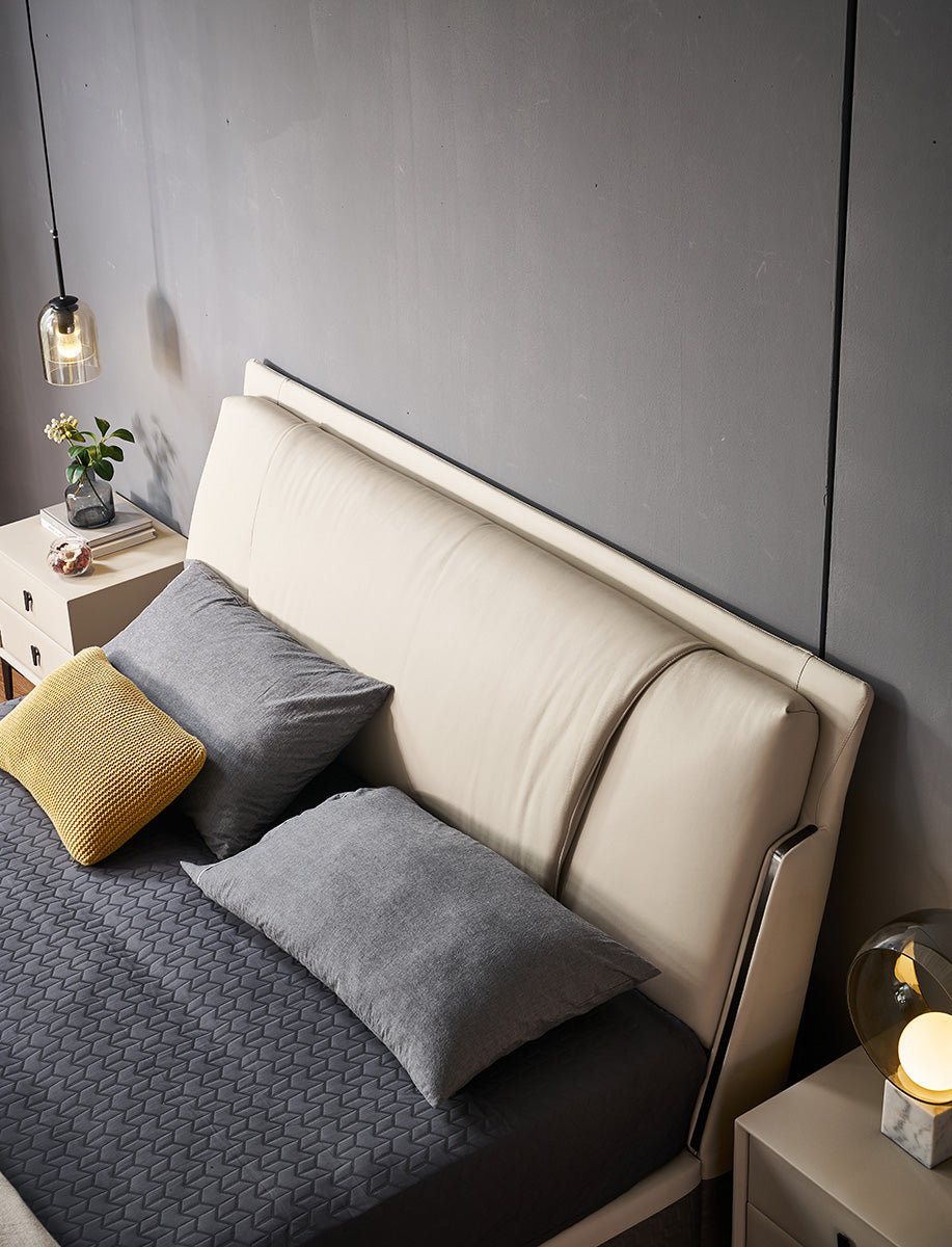 GC2119 Creative Leather Upholstered Bed