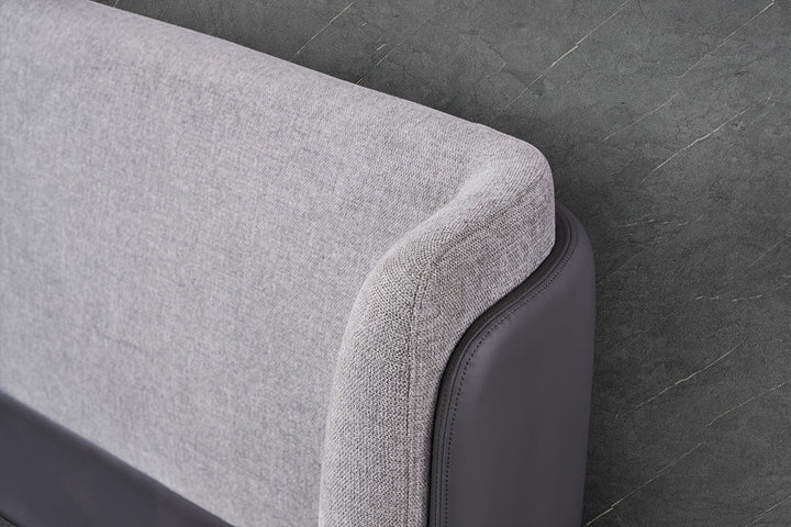 GC2123 Hot Sell Lambswool Upholstered Bed