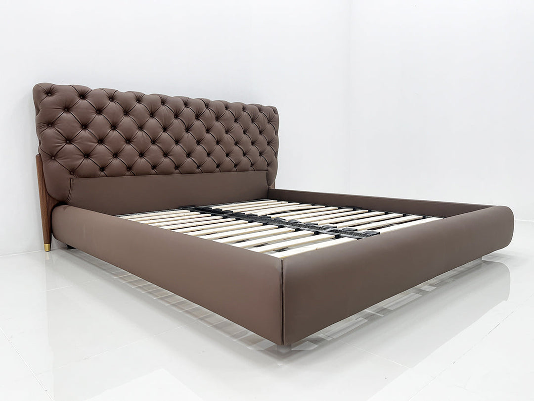 GC2127 Italian Luxury Leather Upholstered Bed