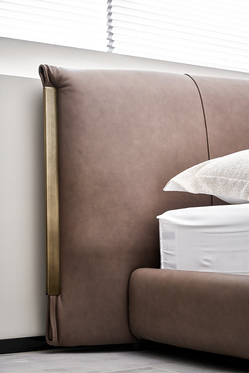 GC2201 Hot Sell Luxury Soft Upholstered Bed