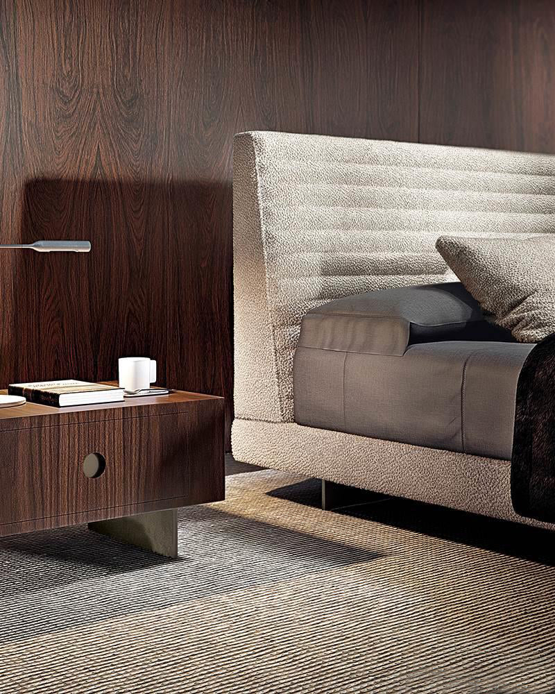 GC2207 Italian Soft Fabric Upholstered Bed