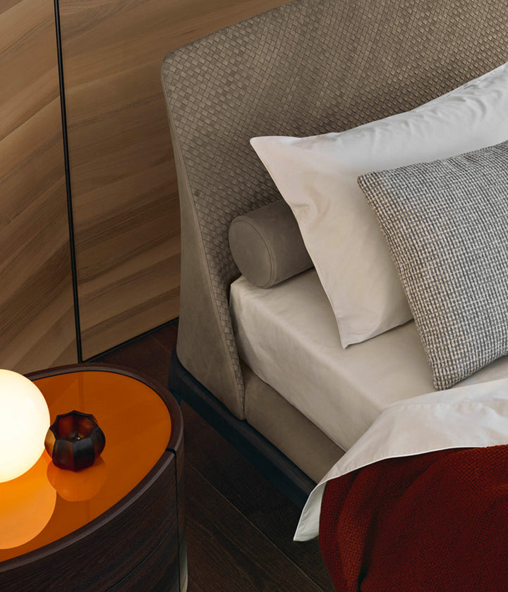GC2223 Weave Design Upholstered Bed