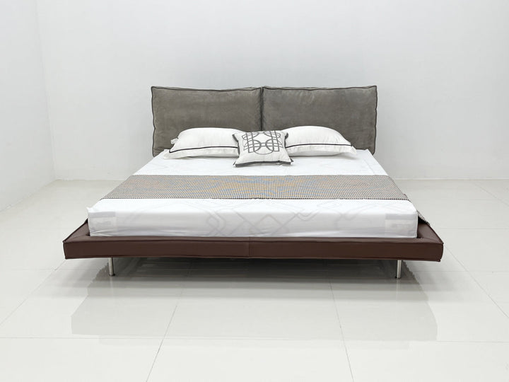 GC2225 Italian Luxury Upholstered Bed