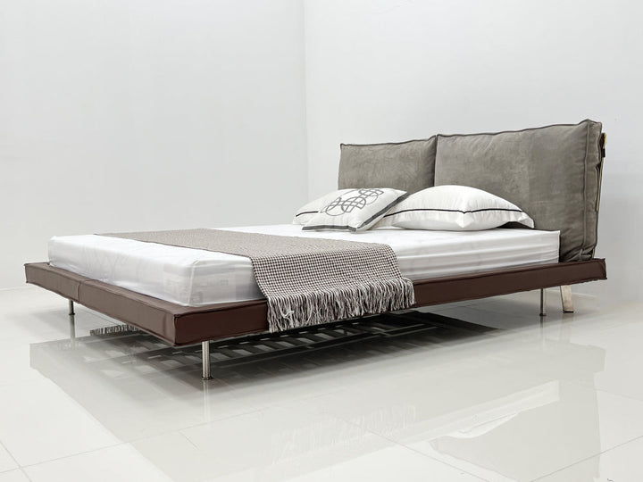 GC2225 Italian Luxury Upholstered Bed