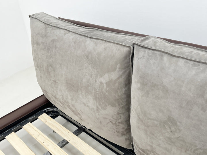 GC2225 Italian Luxury Upholstered Bed