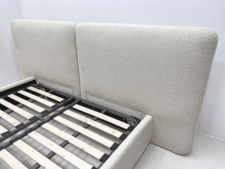 GC2237 Italian Modern Upholstered Bed