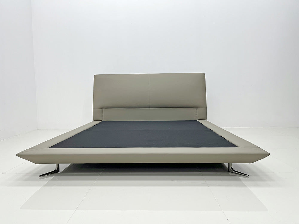 GC2240 Comfortable Modern Queen Bed
