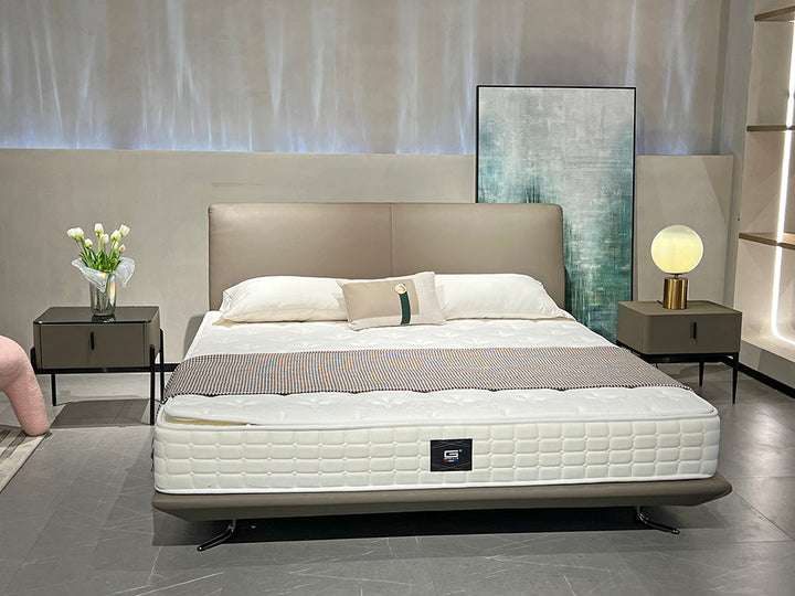 GC2240 Comfortable Modern Queen Bed