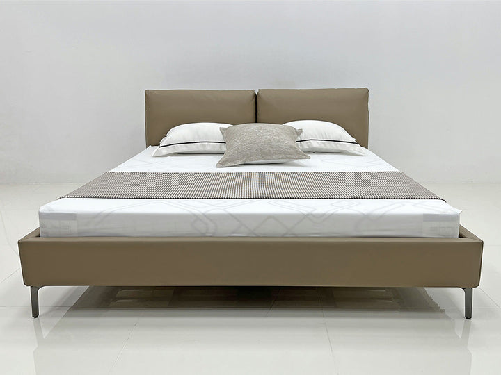 GC2241 Comfortable Villa Up-holstered Bed