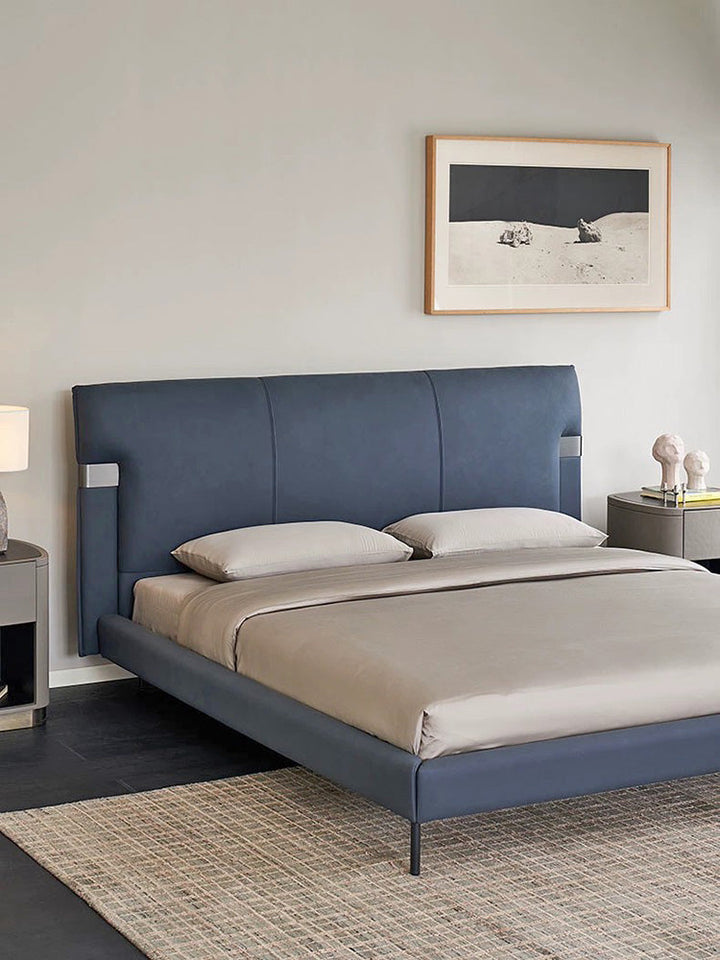 GC2243 Modern Style Upholstered Bed
