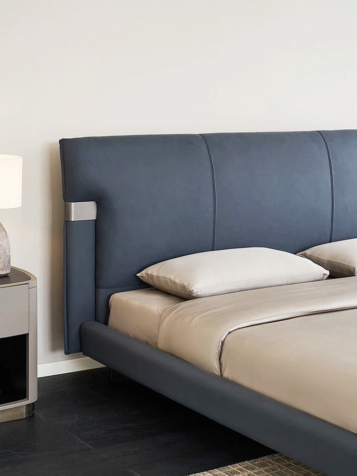 GC2243 Modern Style Upholstered Bed