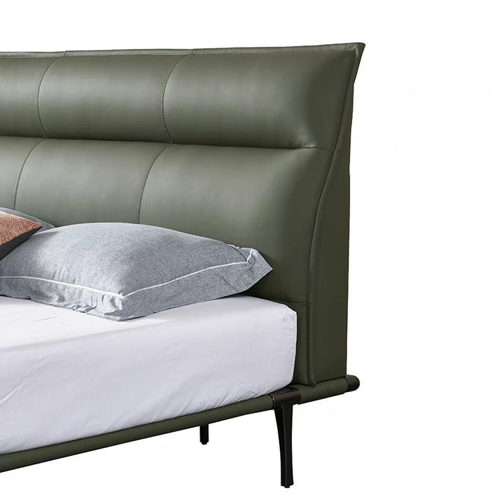 GC2247 Classic Soft Up-holstered Bed