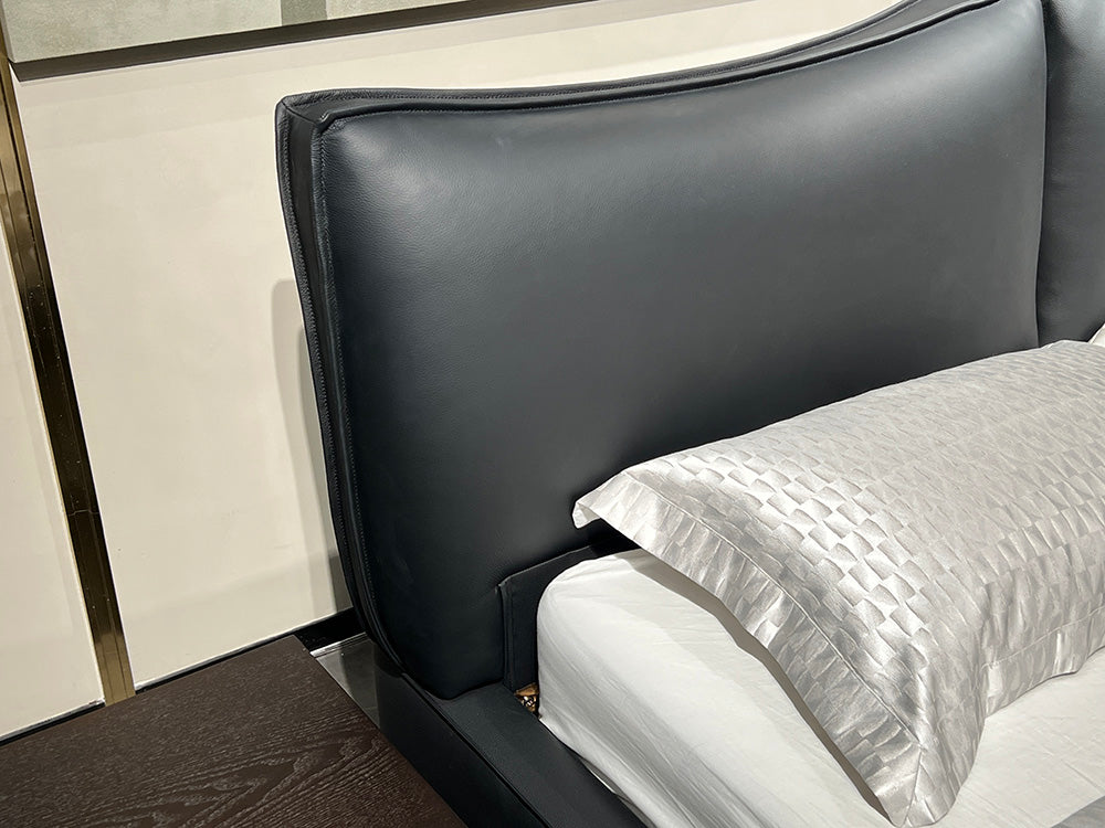 GC2257 Italian Leather Upholstered Bed