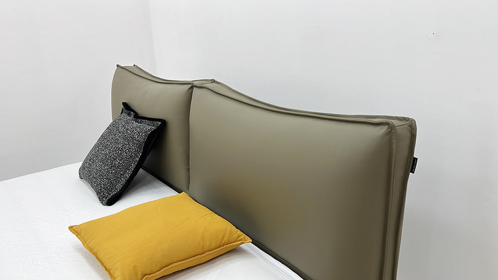 GC2257 Italian Leather Upholstered Bed
