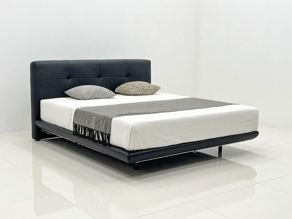 GC2301 Italian Leather Upholstered Bed With LED