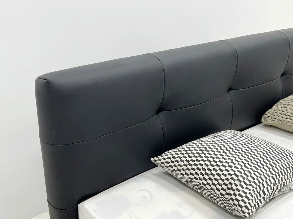 GC2301 Italian Leather Upholstered Bed With LED