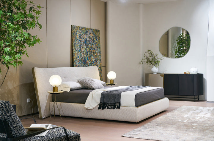 GC2305 Italian Luxury Villa Upholstered Bed