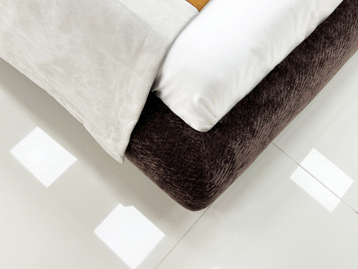 GC2306 Modern Leather&Fabric Soft Upholstered Bed