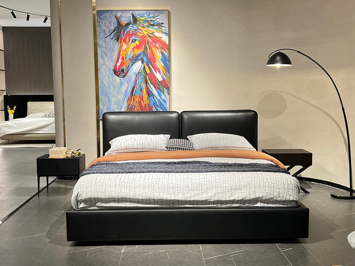 GC2317 Italian Luxury Leather Soft Upholstered Bed