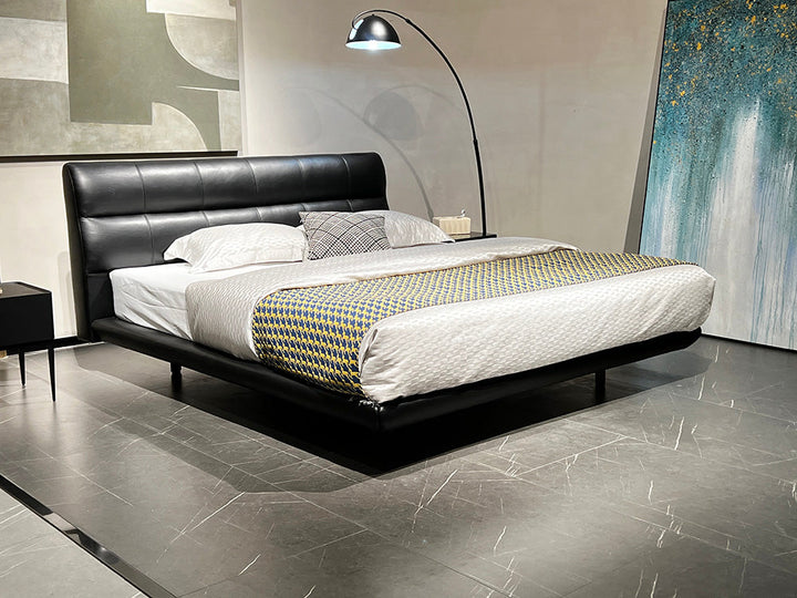 GC2318 Italian Luxury Leather Soft Upholstered Bed