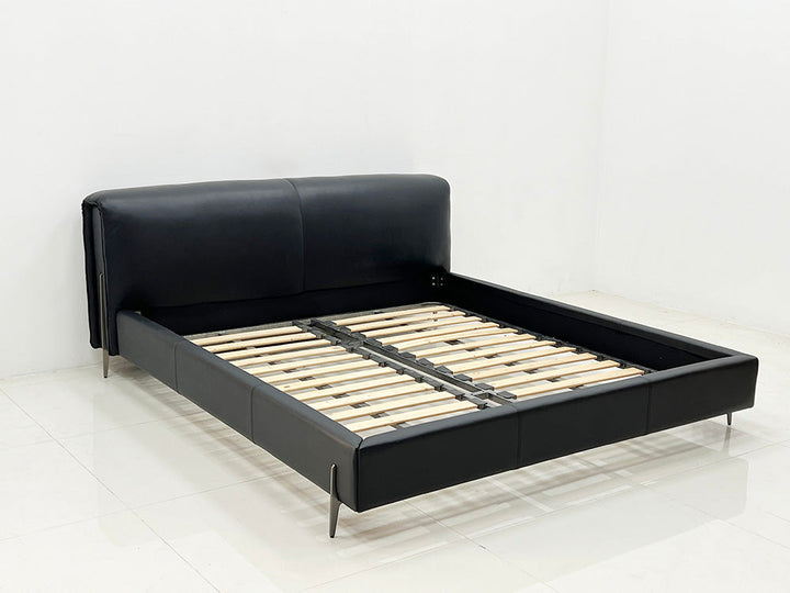 GC2320 Italian Minimalist Upholstered Bed