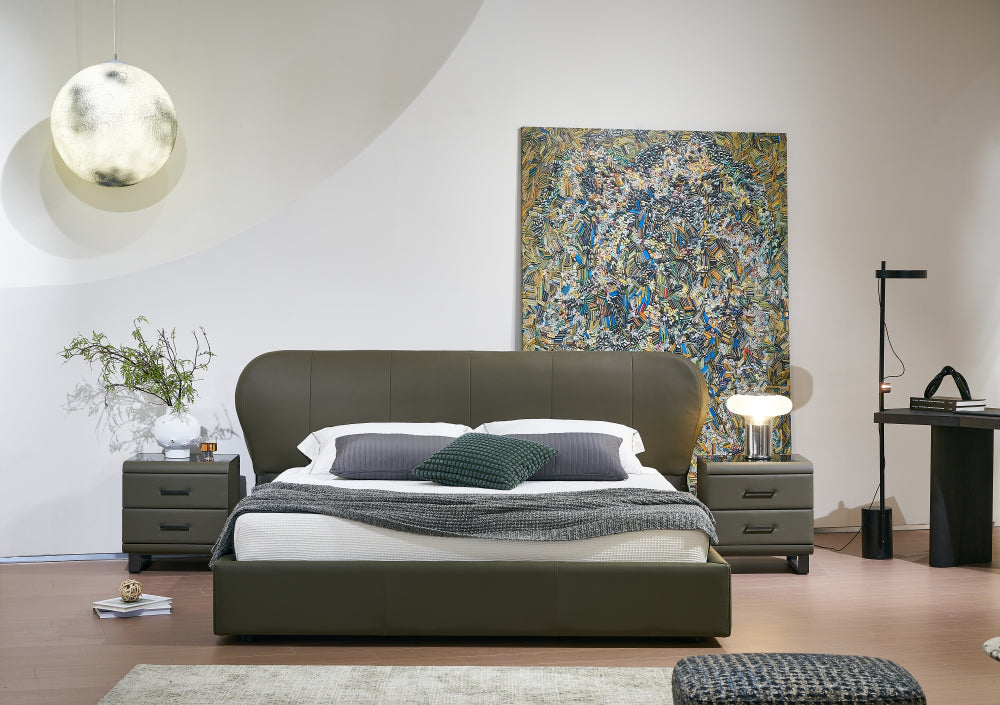 GC2321 Italian Soft Up-holstered King Bed